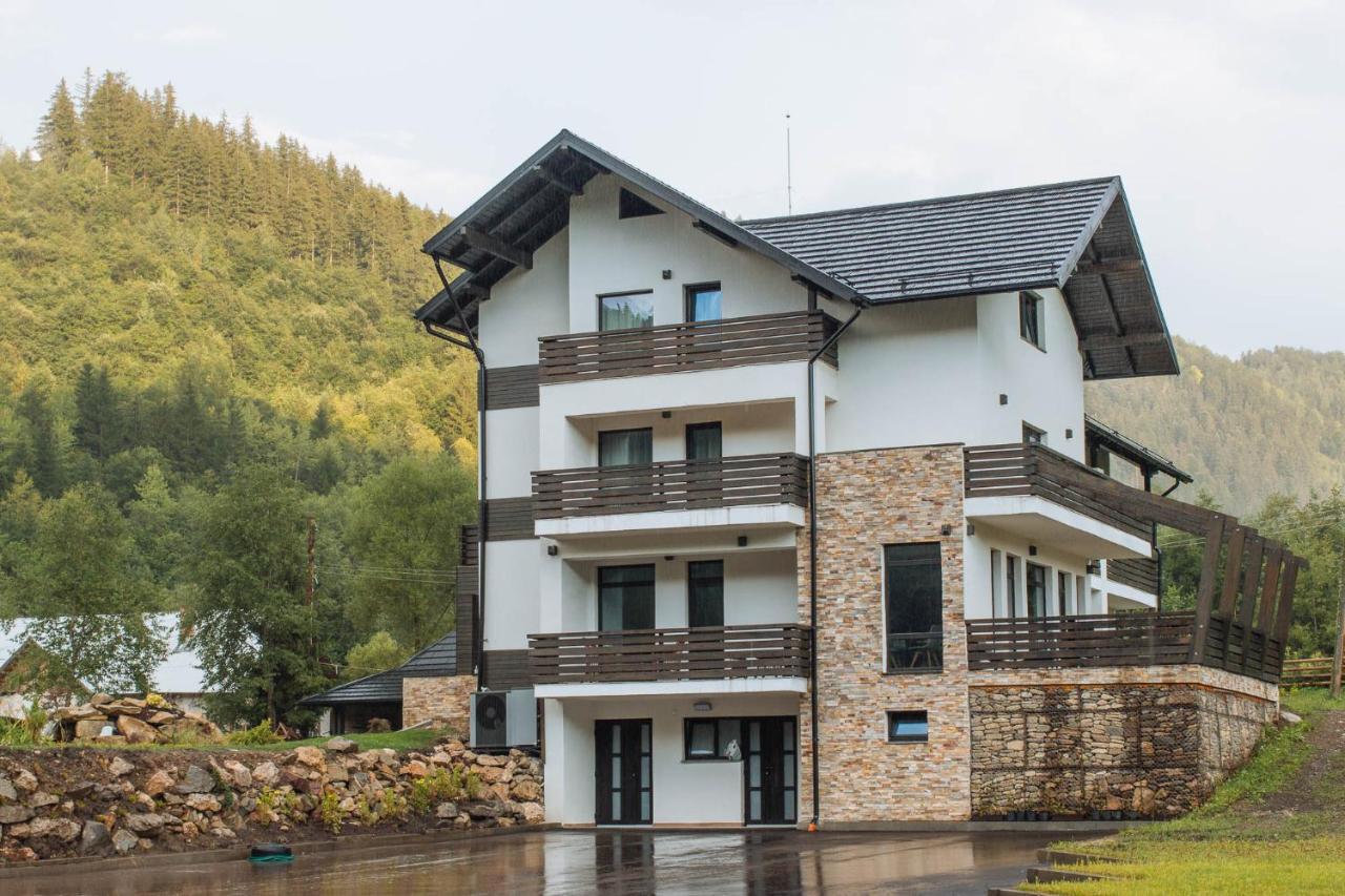 Comoara Raraului Câmpulung Moldovenesc Exterior photo
